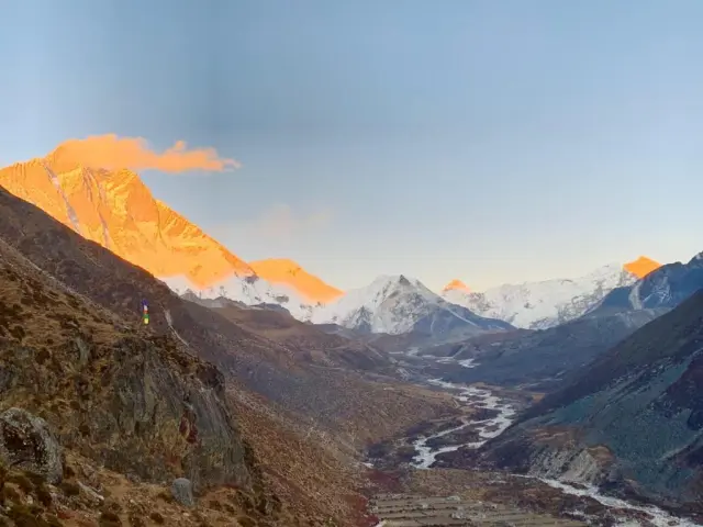 Everest base camp trek in Monsoon