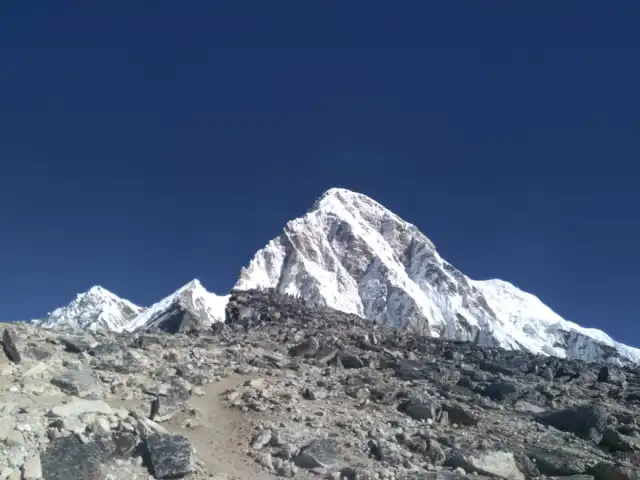 Everest base camp trek in September