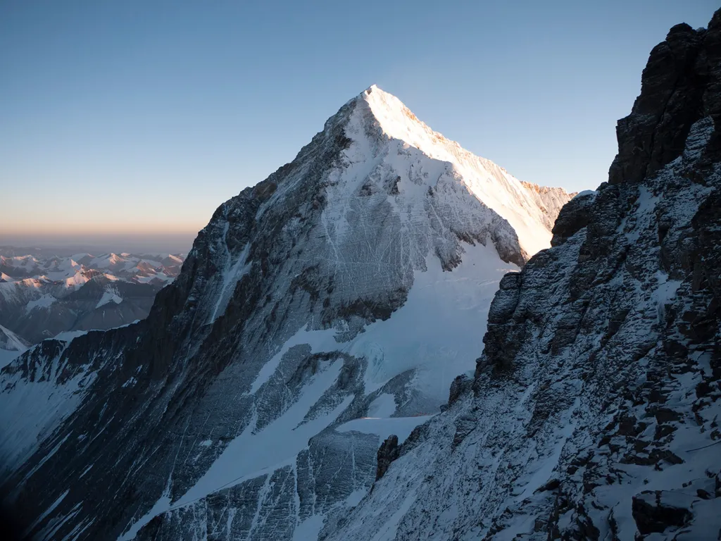 Lhotse (8,816m)